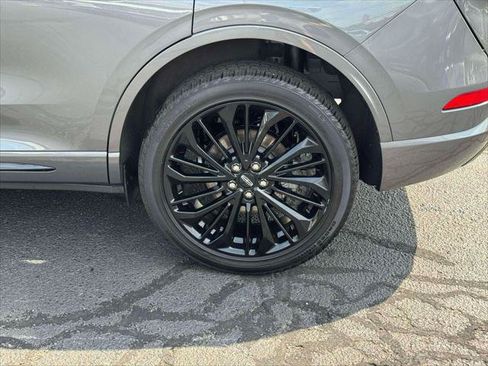 Used 2023 Lincoln Corsair AWD w/ Equipment Group 101A image 11