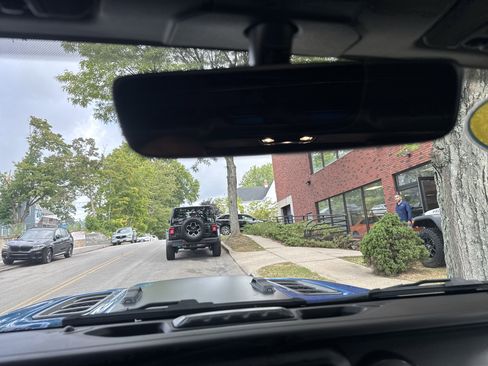 Certified 2022 Jeep Wrangler Unlimited Rubicon 4xe w/ Steel Bumper Group image 37