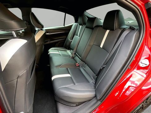 Used 2026 Toyota Camry SE w/ Convenience Package FWD image 21