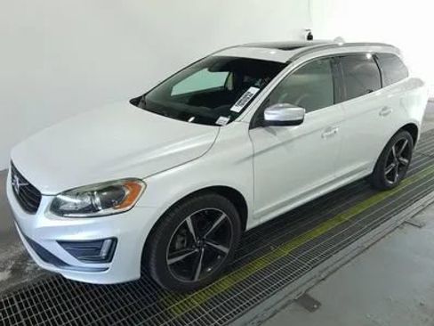Used 2015 Volvo XC60 T6 R-Design AWD/4WD image 1