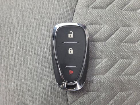 Used 2024 Chevrolet Equinox LS image 32