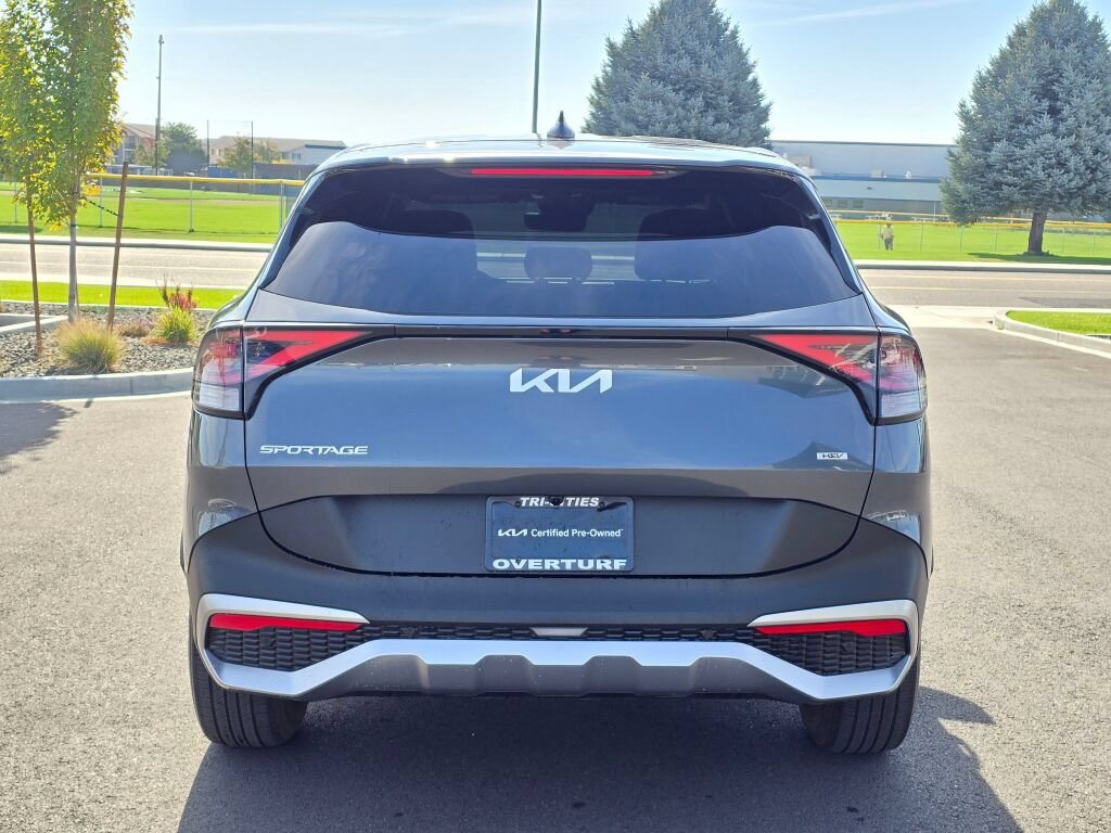 Used 2025 Kia Sportage LX AWD/4WD image 5