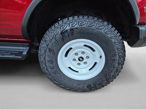 New 2025 Ford Bronco Heritage Edition image 10