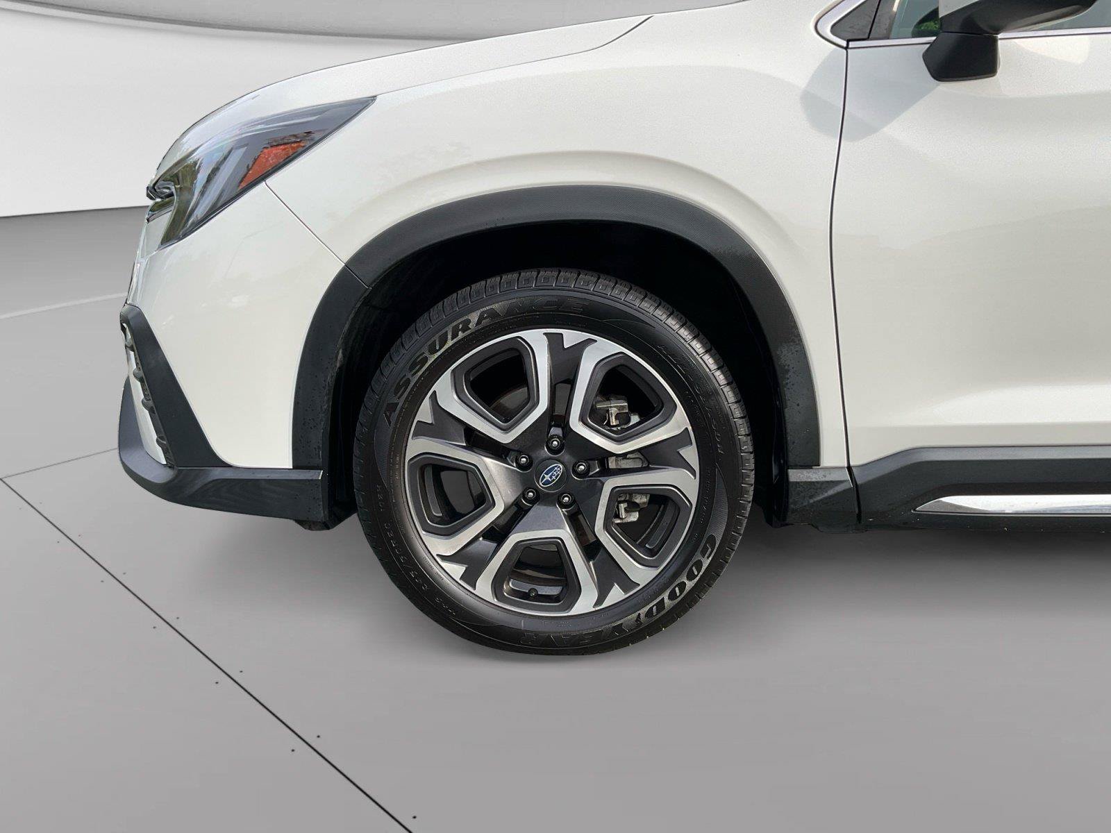 Used 2023 Subaru Ascent Limited AWD/4WD image 14