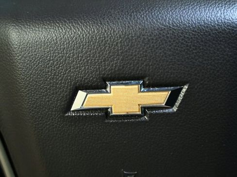 Used 2018 Chevrolet Silverado 1500 LT w/ LT Eassist Package image 35