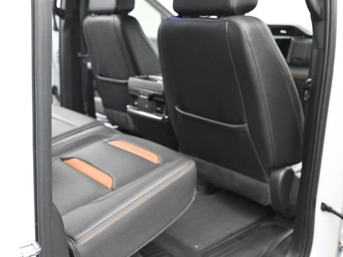 Certified 2024 GMC Sierra 1500 AT4 w/ Technology Package image 37