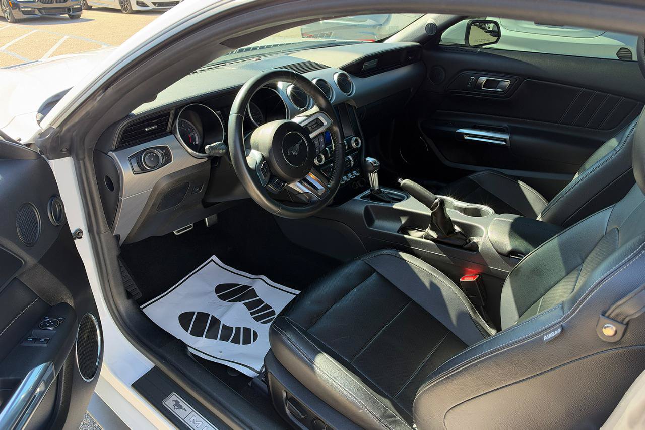 Used 2021 Ford Mustang Premium RWD image 16