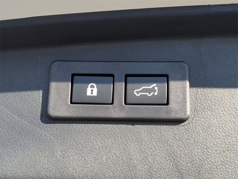 New 2025 Subaru Outback Premium image 10