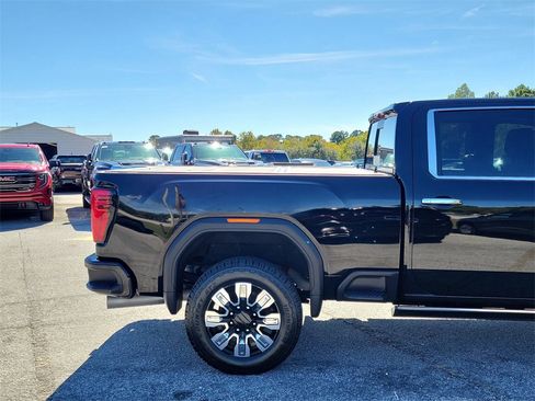 Used 2024 GMC Sierra 2500 Denali w/ Denali Reserve Package image 14