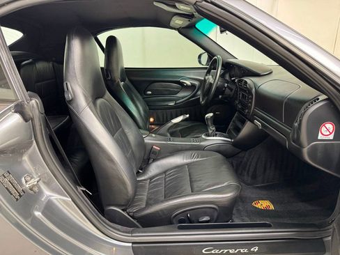 Used 2002 Porsche 911 Cabriolet image 27