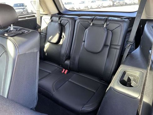 Used 2020 Lincoln Aviator Reserve w/ Equipment Group 202A image 10