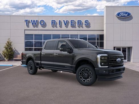 New 2026 Ford F250 Platinum w/ FX4 Off-Road Package AWD/4WD image 7