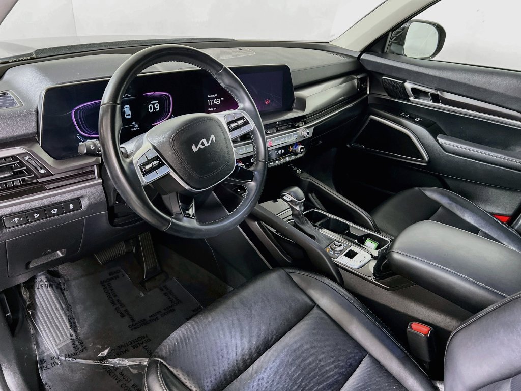 Used 2025 Kia Telluride S AWD/4WD image 9