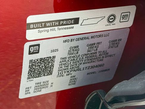 Used 2026 Cadillac Lyriq Luxury w/ LPO, Floor Liner Package AWD/4WD image 21