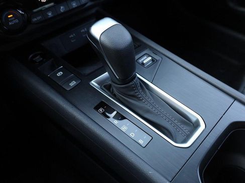 New 2026 Nissan Kicks SV image 16