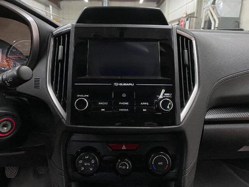 Used 2018 Subaru Crosstrek 2.0i Premium AWD/4WD image 24