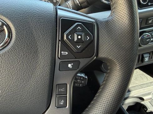 Used 2023 Toyota Tacoma TRD Pro AWD/4WD image 18