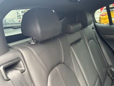 Used 2023 Alfa Romeo Stelvio Ti image 43