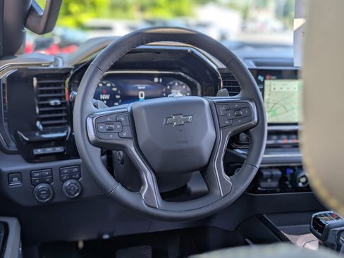 New 2025 Chevrolet Silverado 1500 ZR2 image 16