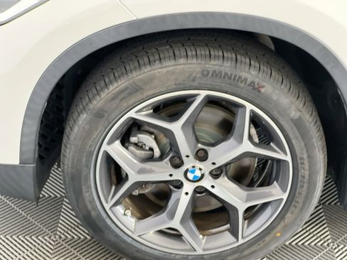 Used 2018 BMW X1 sDrive28i FWD image 11