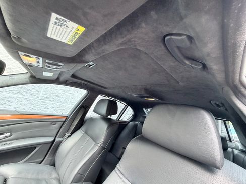 Used 2008 BMW M5 RWD image 24