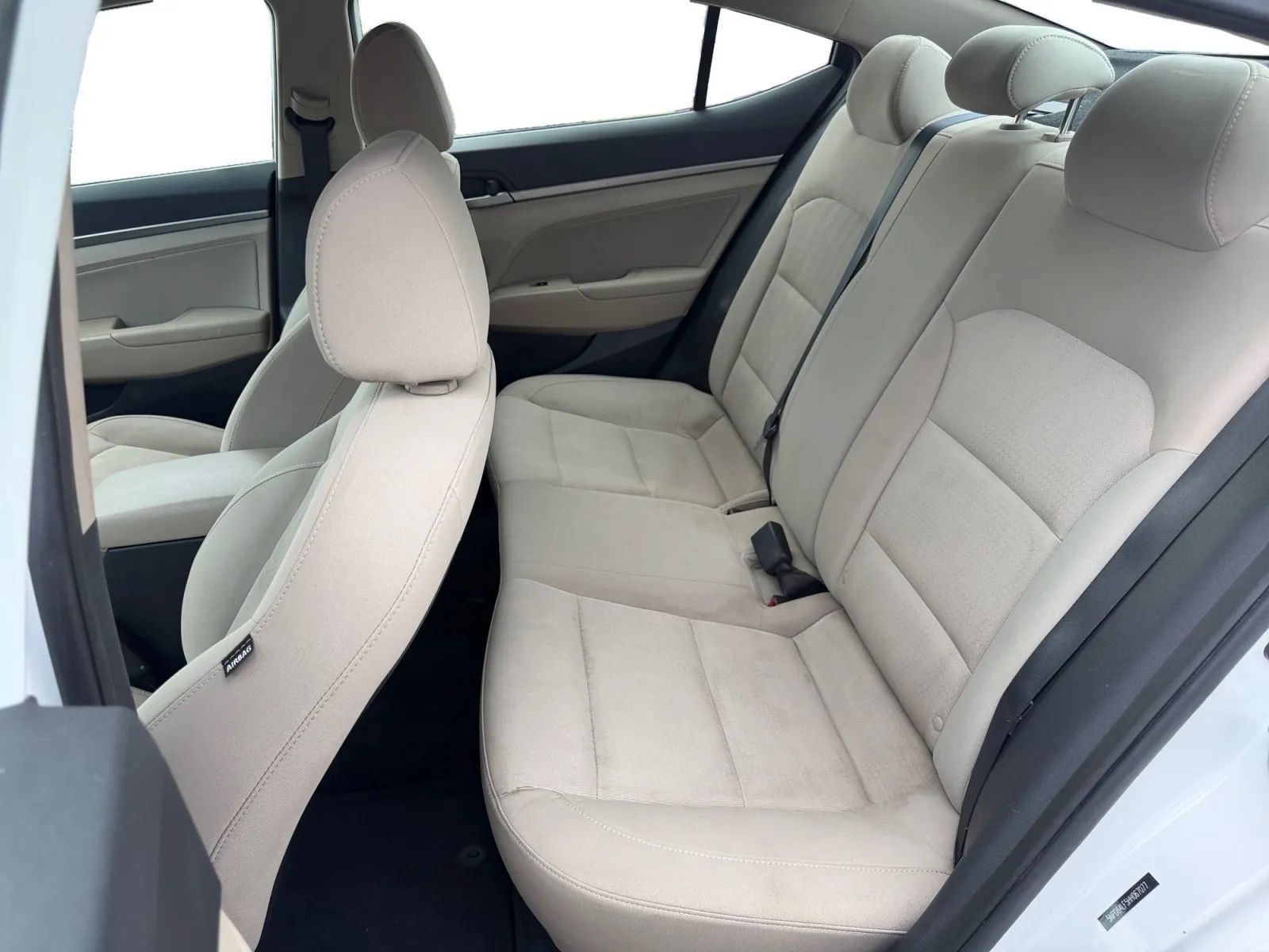 Used 2017 Hyundai Elantra SE FWD image 15