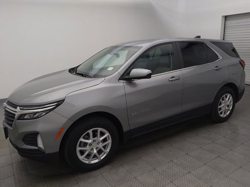 Used 2024 Chevrolet Equinox LT AWD/4WD image 2