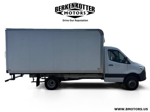 Used 2023 Mercedes-Benz Sprinter 3500 w/ Acoustic Package image 2
