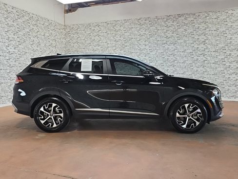 Used 2023 Kia Sportage EX FWD image 6