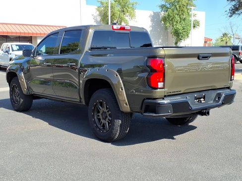 Used 2023 Chevrolet Colorado Z71 w/ Z71 Convenience Package 2 AWD/4WD image 3