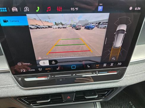 New 2026 Volkswagen Tiguan S FWD image 16