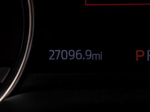 Used 2022 Ford F450 Platinum w/ FX4 Off-Road Package image 19