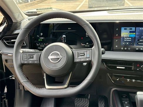 New 2026 Nissan Kicks SR w/ SR Premium Package image 15