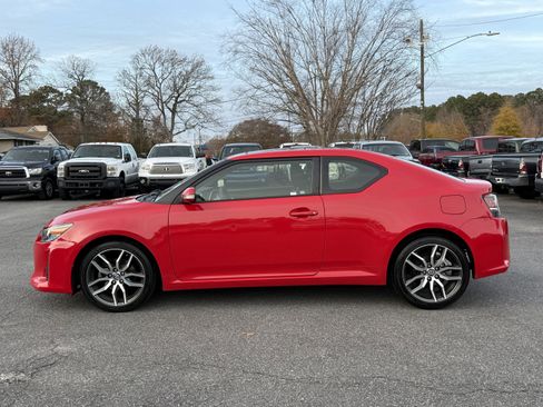 Used 2014 Scion tC image 7