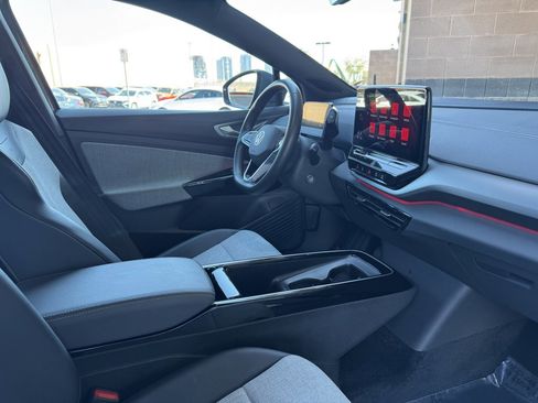 Used 2023 Volkswagen ID.4 Pro image 38