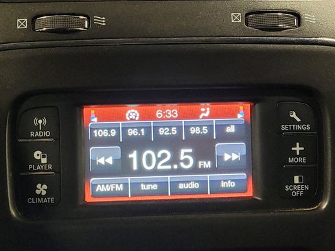 Used 2018 Dodge Journey SE w/ Popular Equipment Group FWD image 25