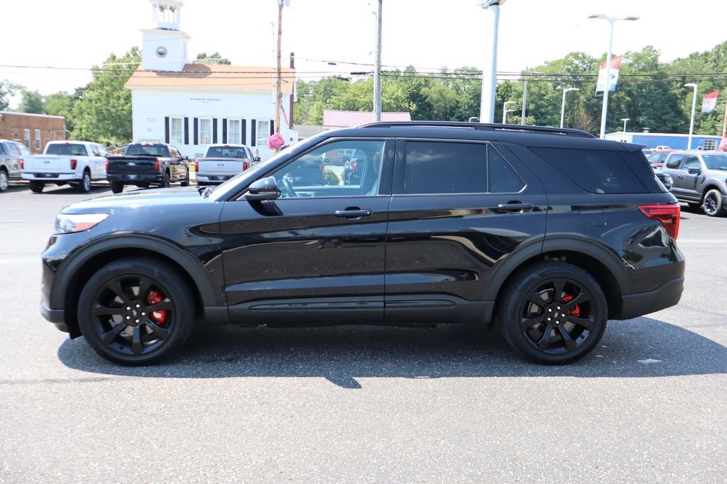 Used 2022 Ford Explorer ST w/ Equipment Group 401A AWD/4WD image 16