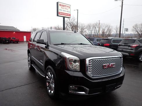 Used 2015 GMC Yukon Denali w/ Open Road Package image 1