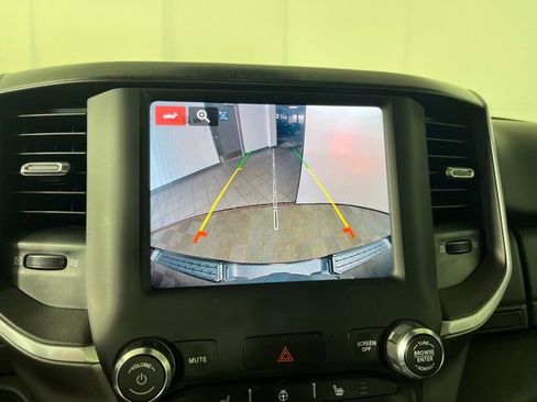 Used 2023 RAM 1500 Big Horn image 30