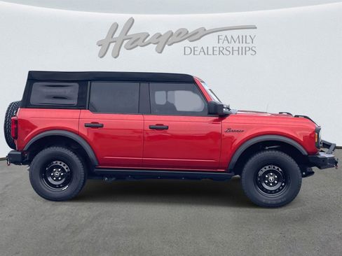 Used 2023 Ford Bronco Black Diamond image 30