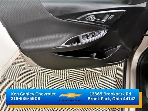 Certified 2022 Chevrolet Malibu RS FWD image 8