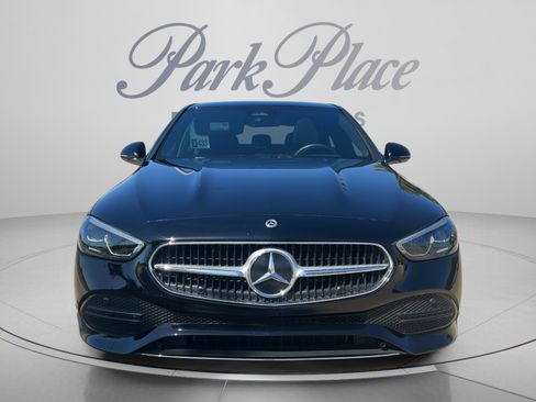 Used 2025 Mercedes-Benz C 300 Sedan image 8