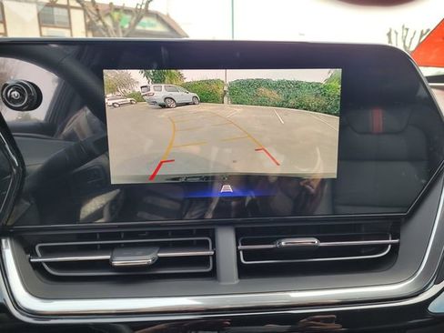 New 2026 Chevrolet Trax RS w/ Driver Confidence Package image 9