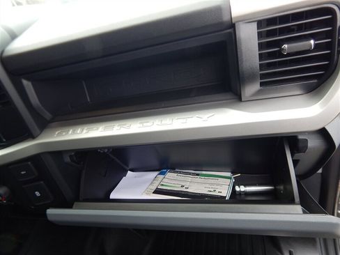 Used 2024 Ford F350 XL image 21