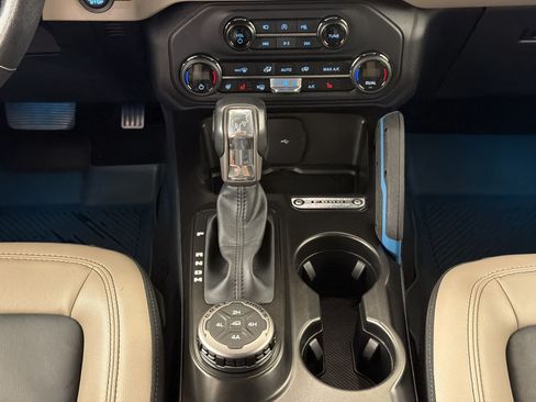 Certified 2023 Ford Bronco Wildtrak AWD/4WD image 17