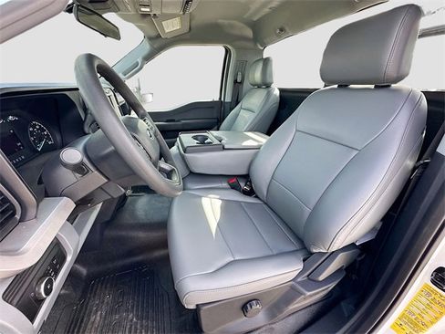 New 2024 Ford F550 MONROE 11' GOOSENECK image 15