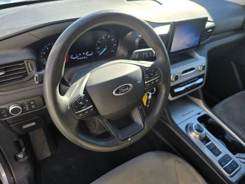 Used 2021 Ford Explorer 2WD image 9