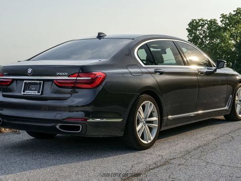 Used 2019 BMW 750i xDrive w/ Executive Package AWD/4WD image 8
