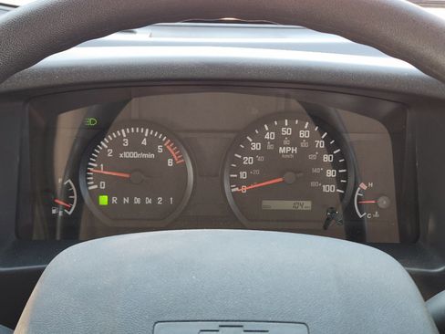 New 2024 Chevrolet Low Cab Forward image 20