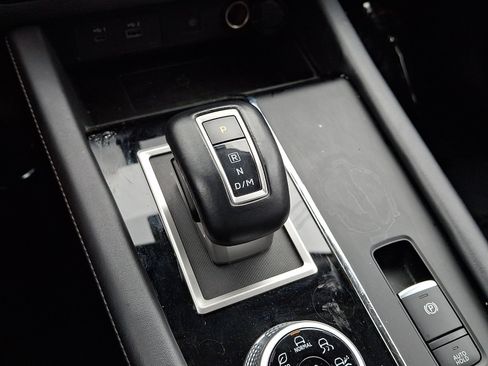 Used 2024 Mitsubishi Outlander SE FWD image 14